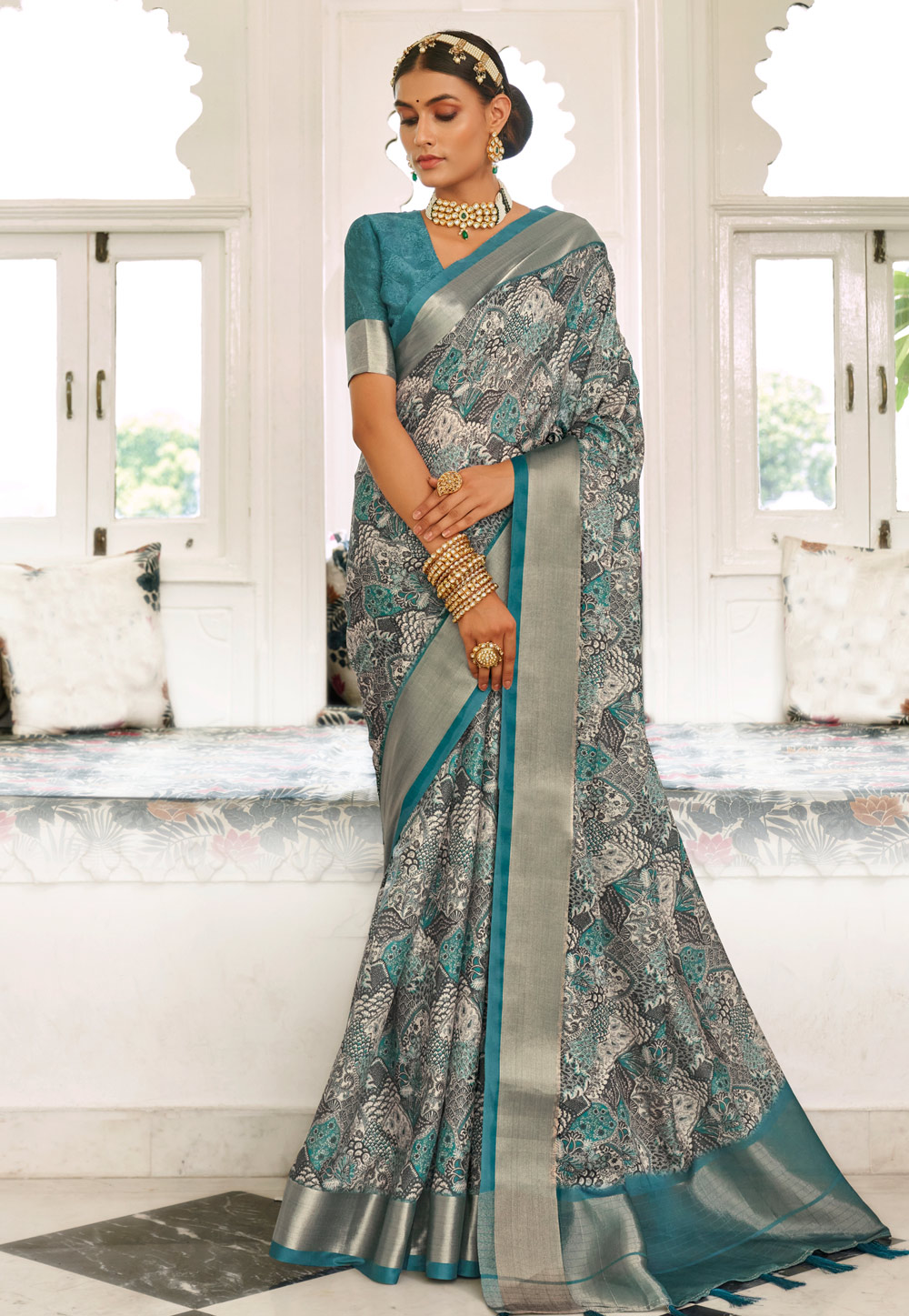 Multicolor Viscose Saree With Blouse 270398