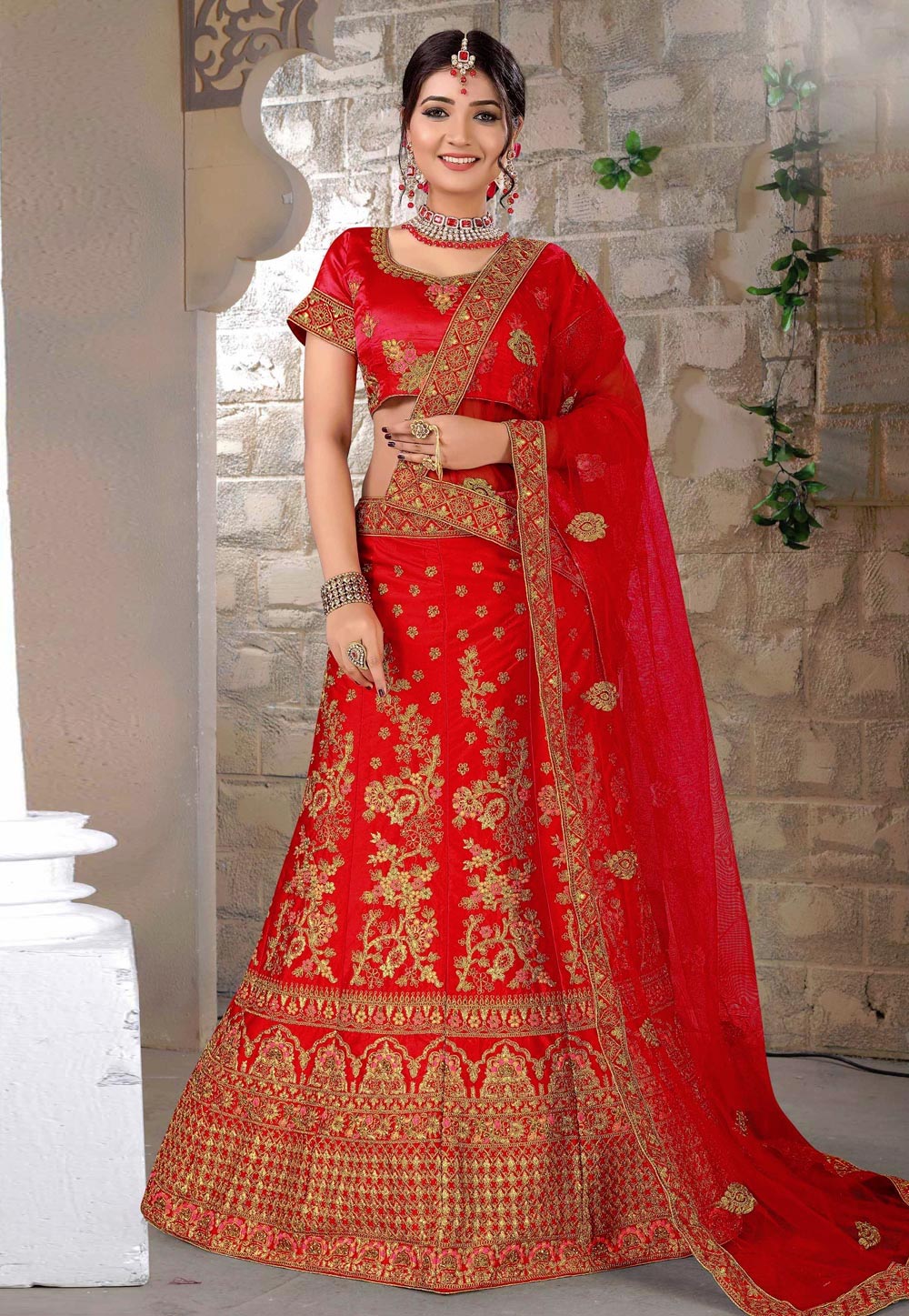 Red Silk Bridal Lehenga Choli 169966