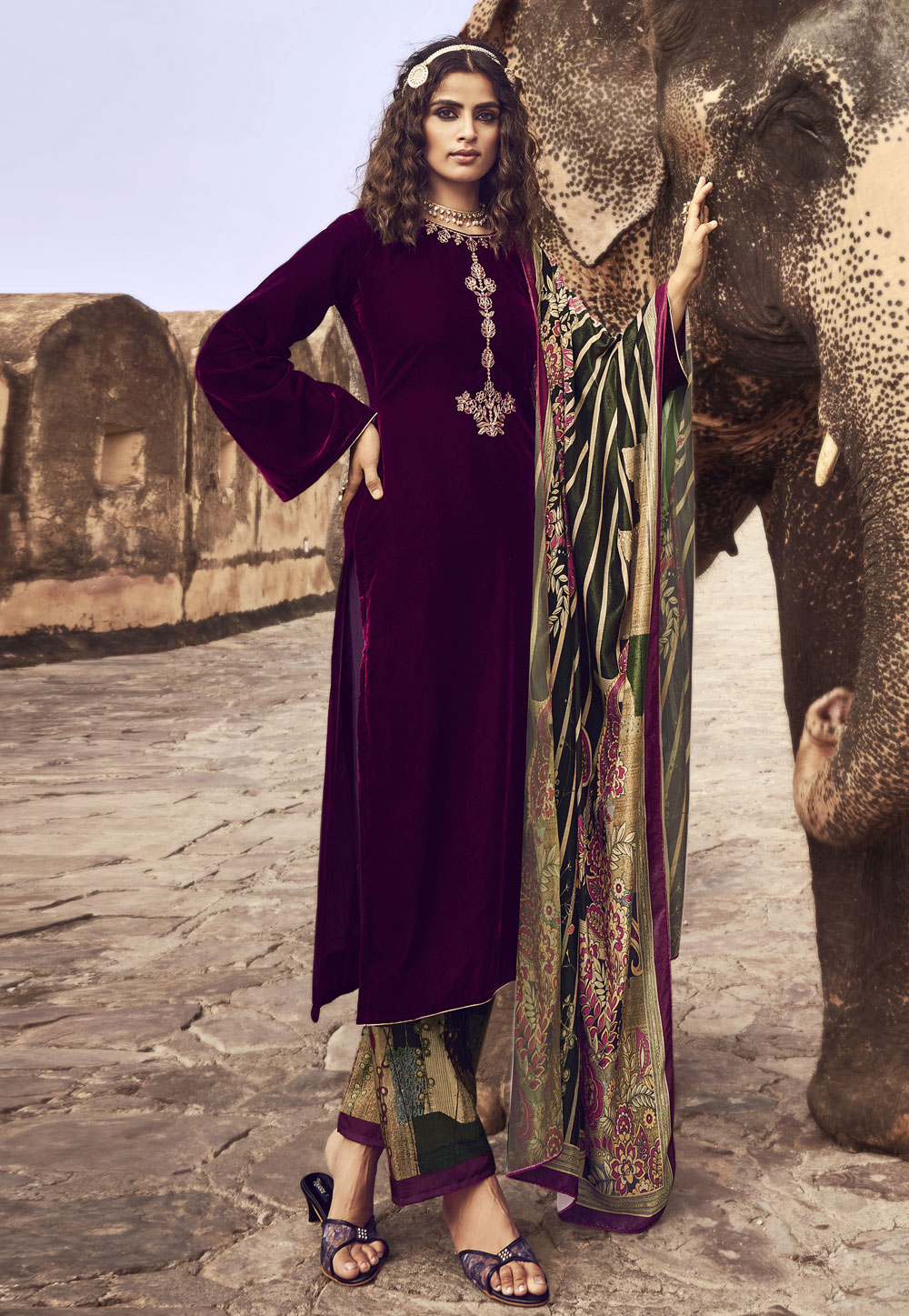 Purple Velvet Pakistani Suit 249612