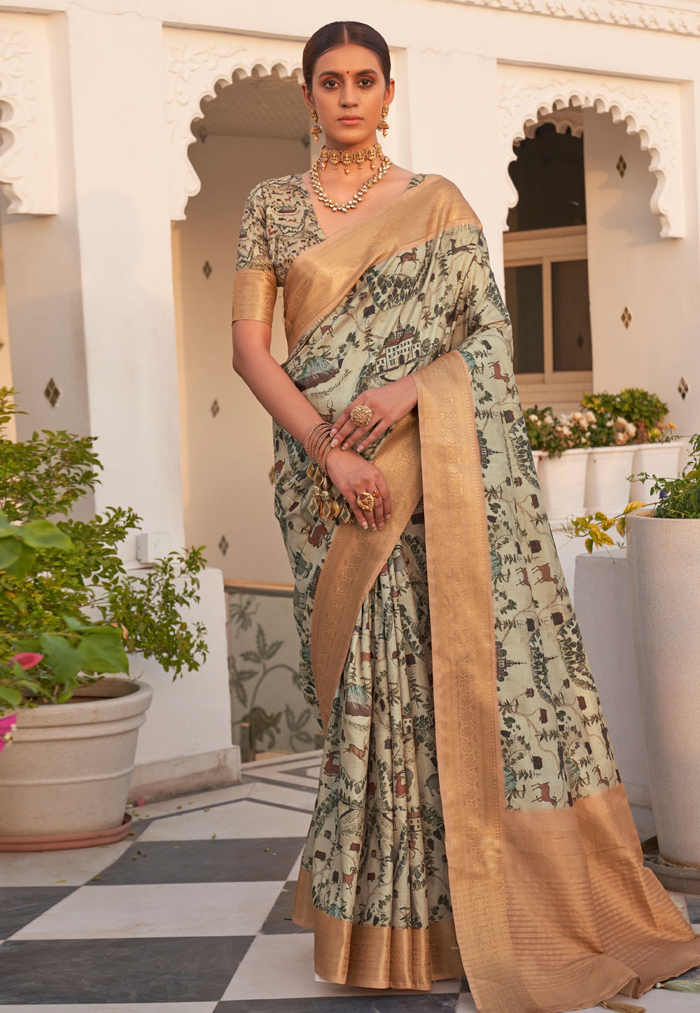 Off White Silk Saree With Blouse 274460