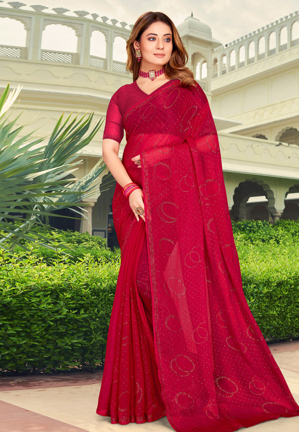 Red Shimmer Chiffon Saree With Blouse 250320