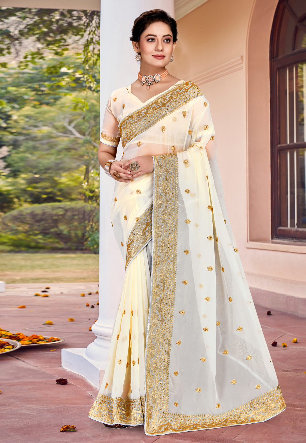 Off White Georgette Saree With Blouse 251103