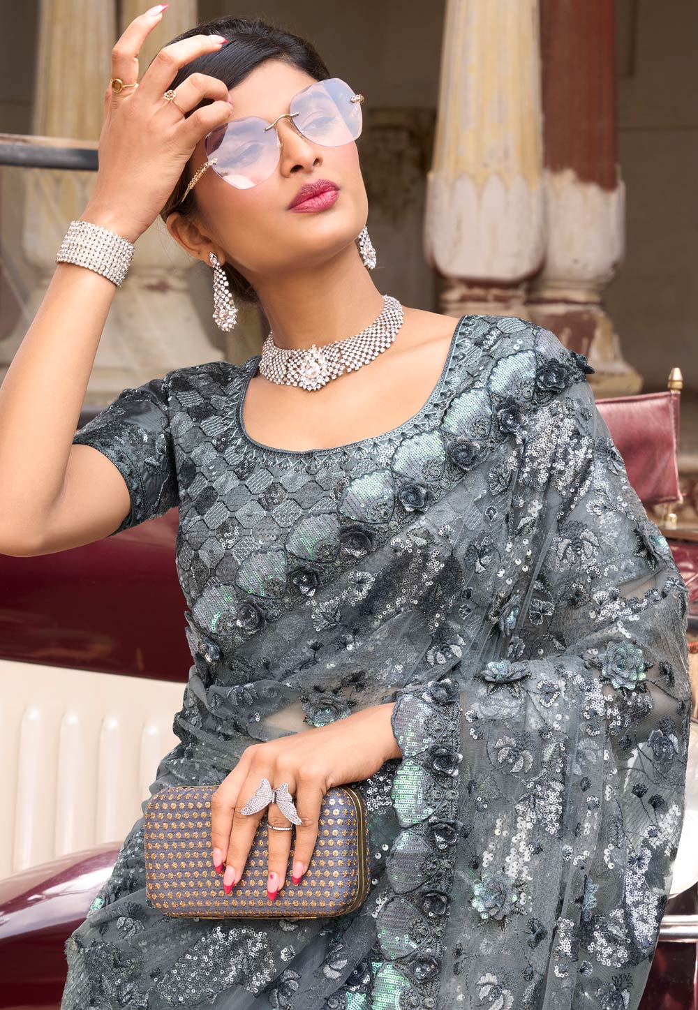 Grey on sale saree jewellery