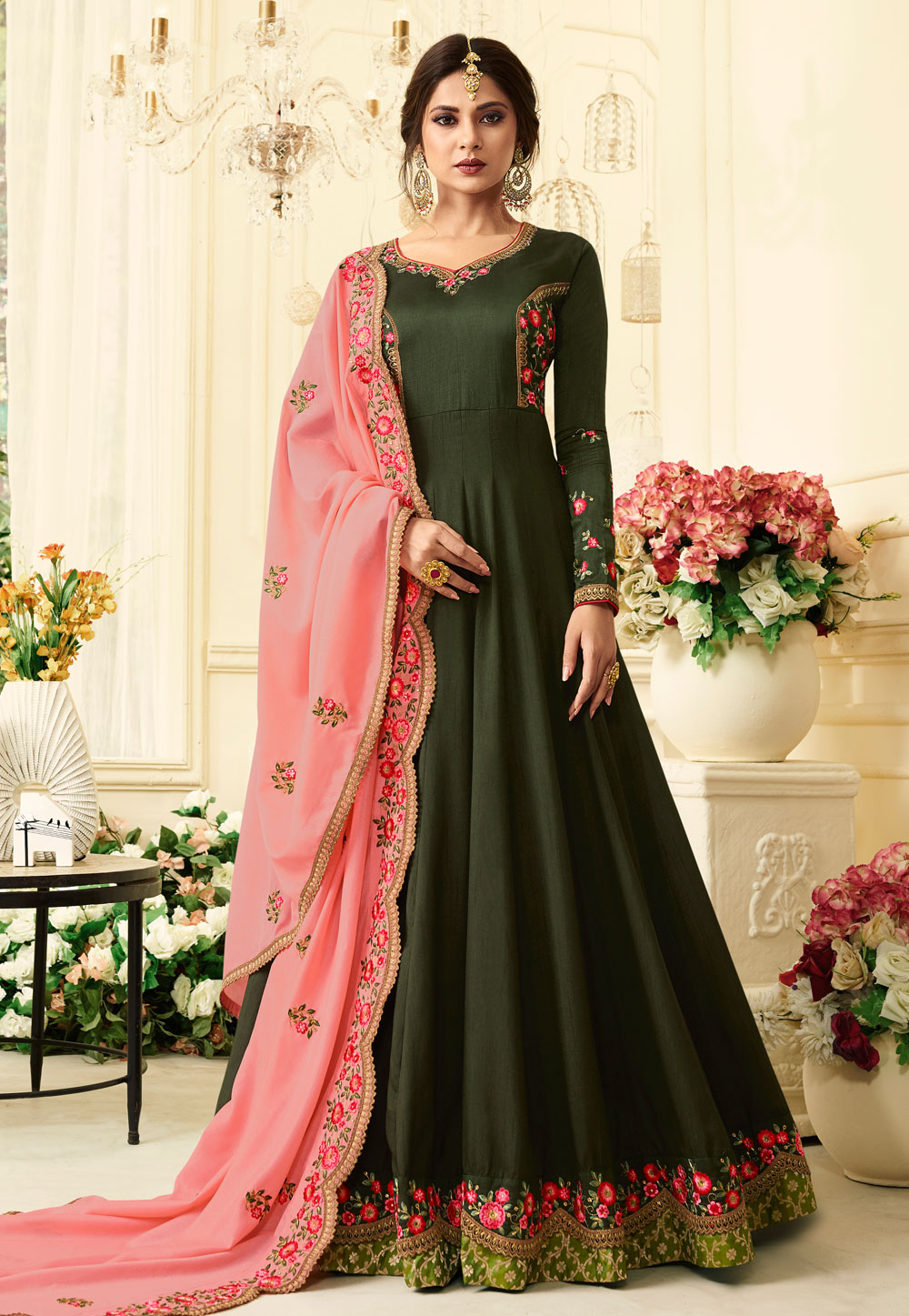 Jennifer Winget Green Silk Anarkali Suit 142553