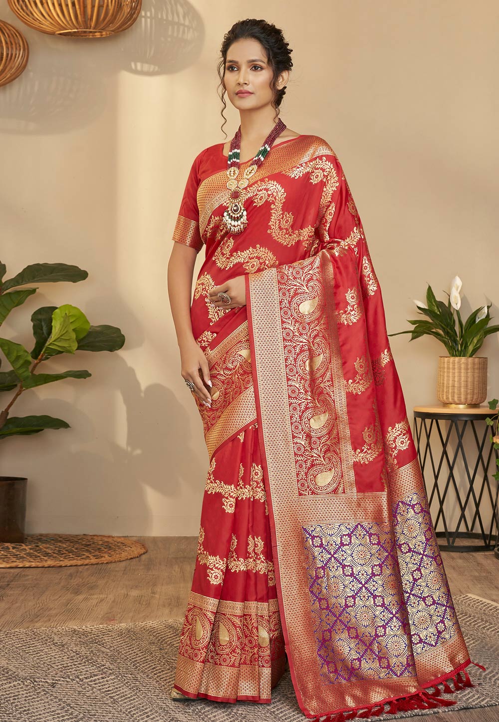 Maroon Soft Silk Saree With Blouse 250358