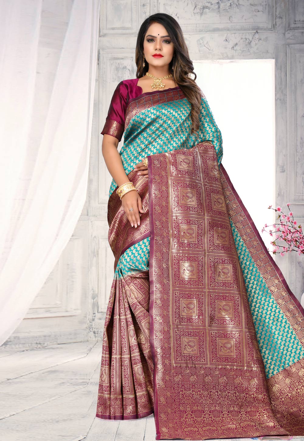 Turquoise Banarasi Silk Saree With Blouse 223967