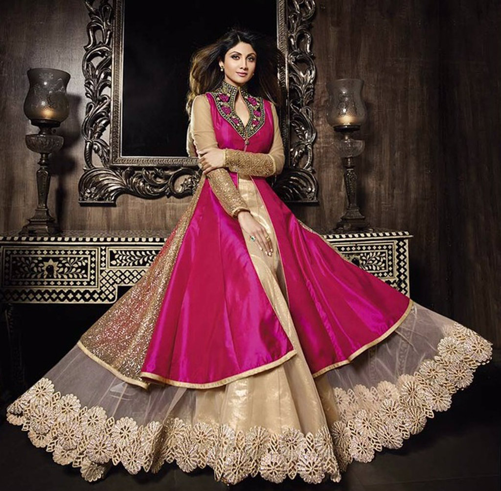 Shilpa Shetty Magenta Silk Bollywood Suit 61521