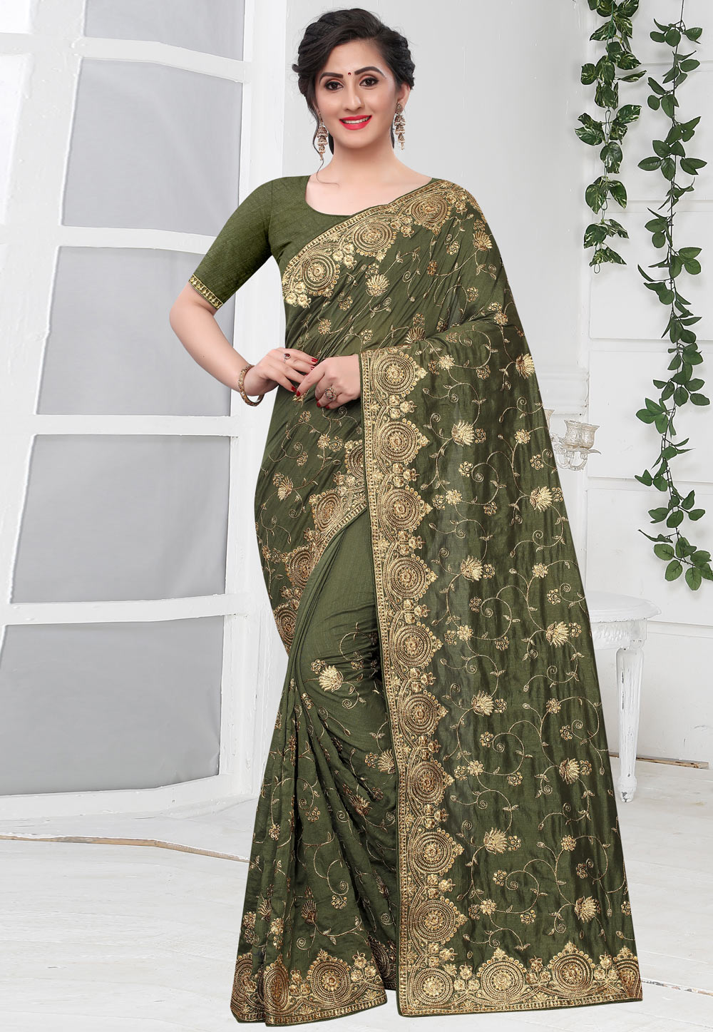 Green Silk Saree With Blouse 210563