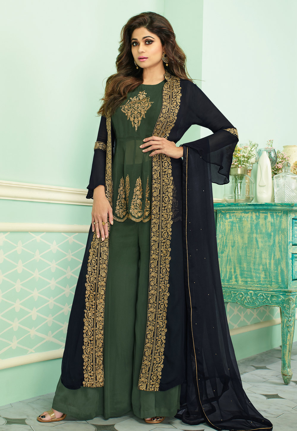 Shamita Shetty Green Georgette Embroidered Palazzo Suit With Jacket 197021