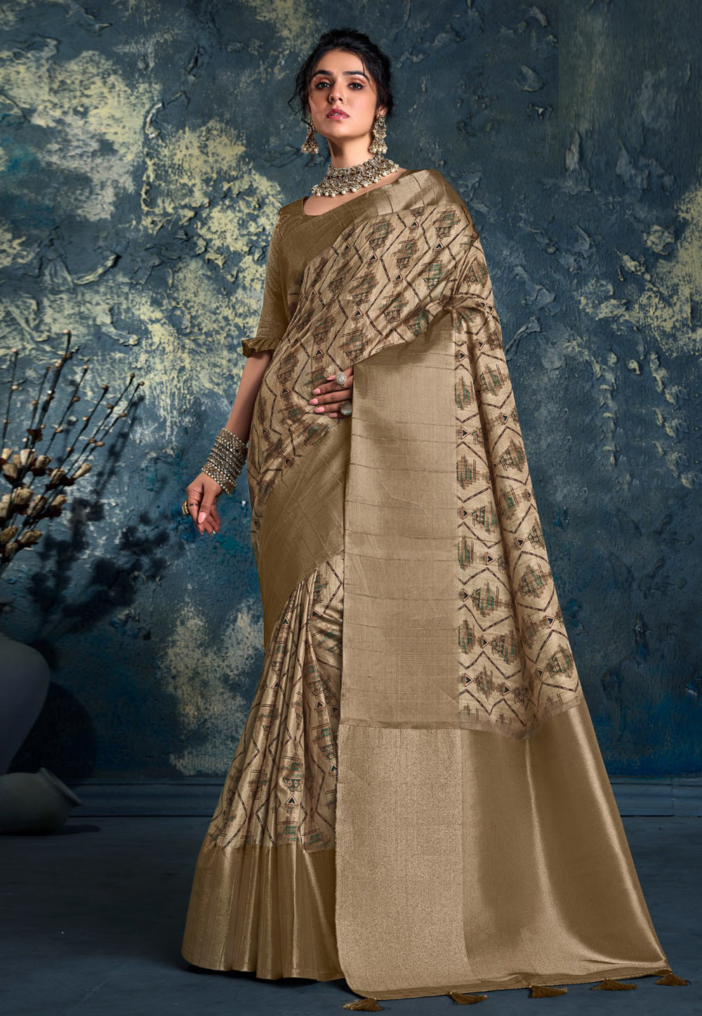 Beige Silk Saree With Blouse 275072