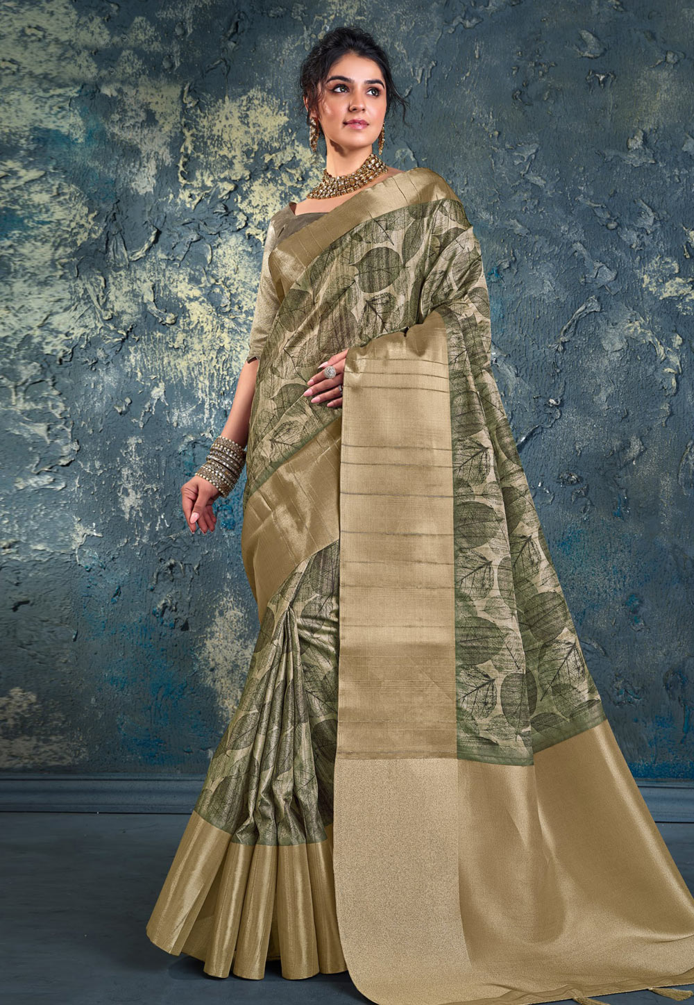 Beige Silk Saree With Blouse 275077