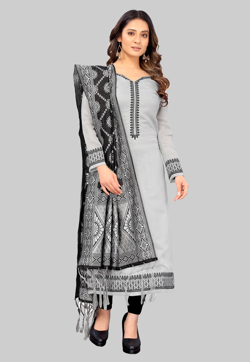 Grey Silk Churidar Salwar Suit 242898