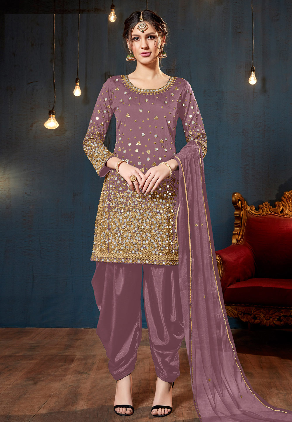Light Purple Taffeta Embroidered Punjabi Suit 165333