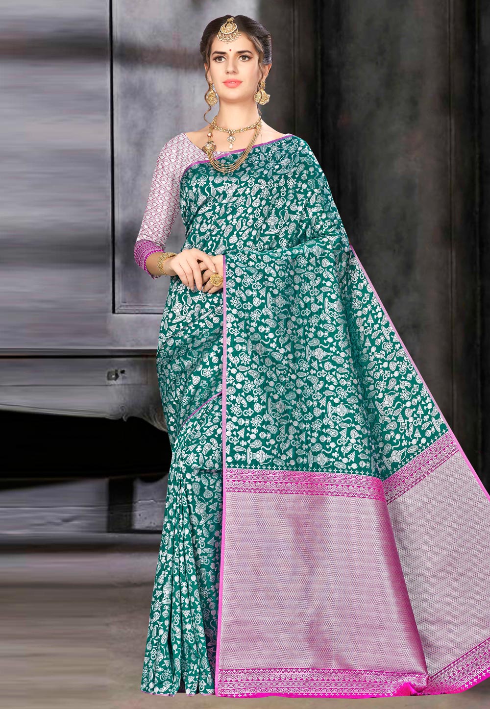 Green Banarasi Silk Festival Wear Saree 220446