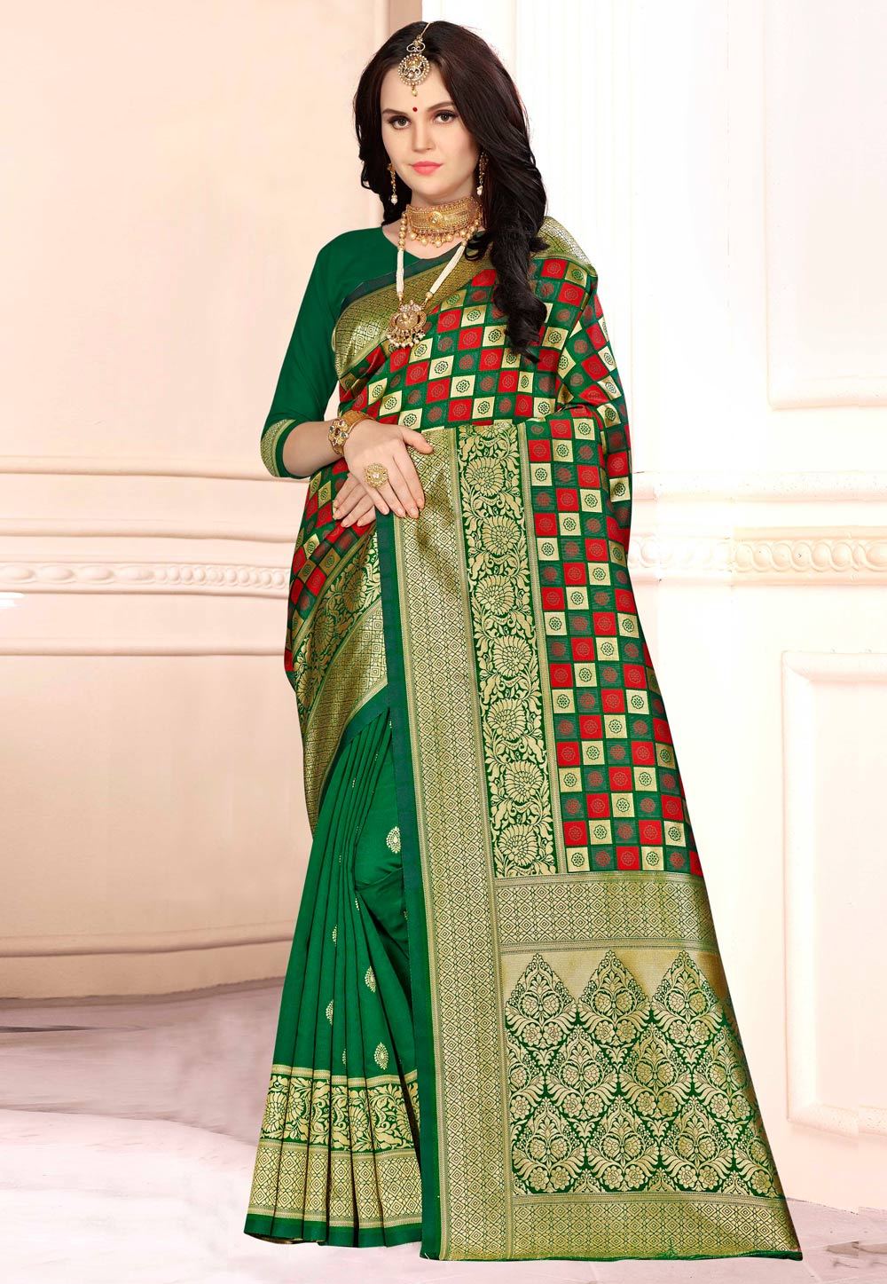Green Banarasi Silk Saree With Blouse 220636