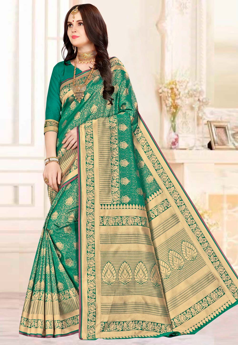 Green Banarasi Silk Saree With Blouse 220177