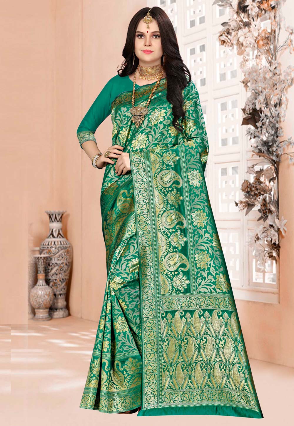 Green Banarasi Silk Saree With Blouse 220187