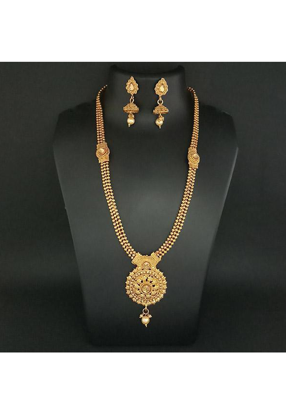 Golden Alloy Necklace Set With Earrings 200992