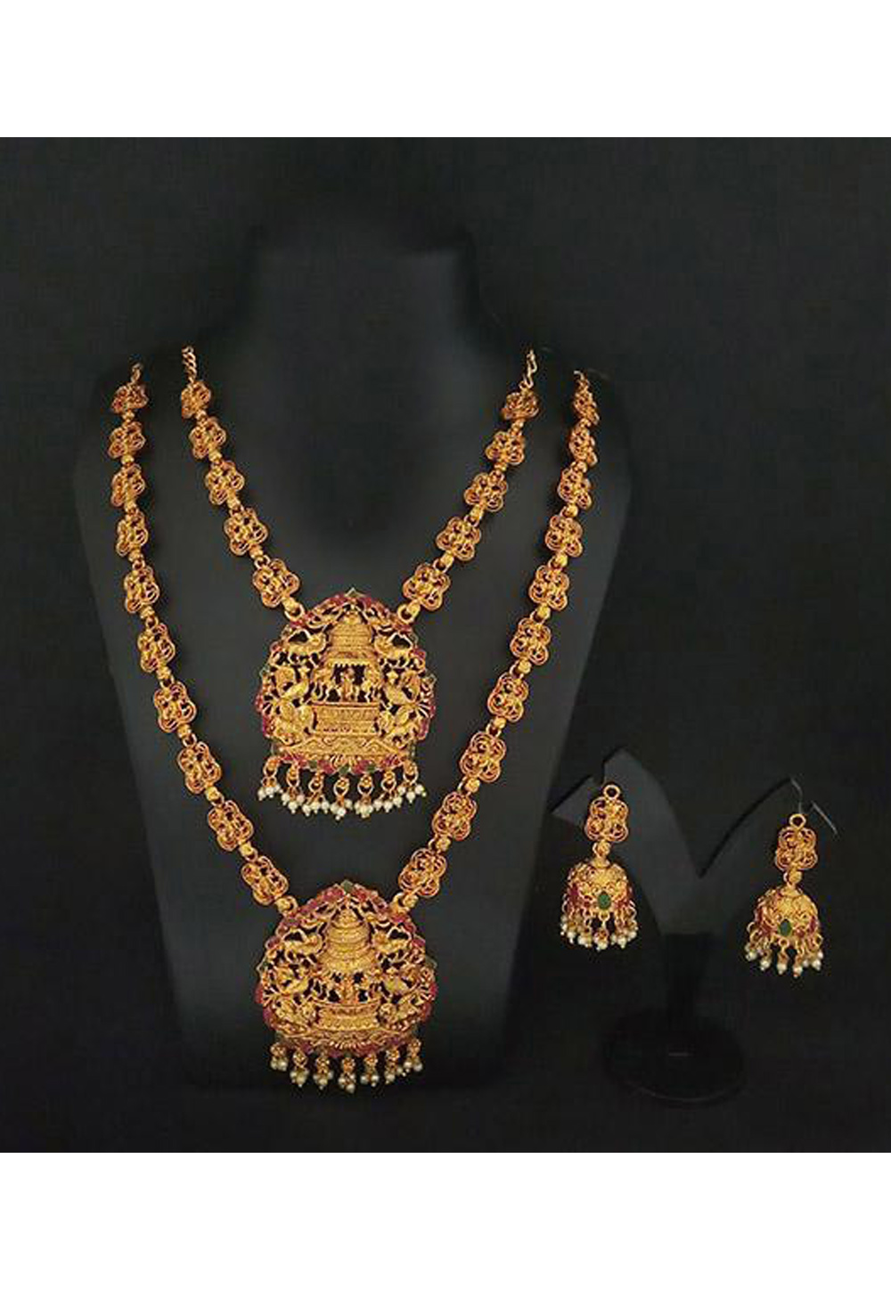 Golden Copper Necklace Set With Earrings 200998