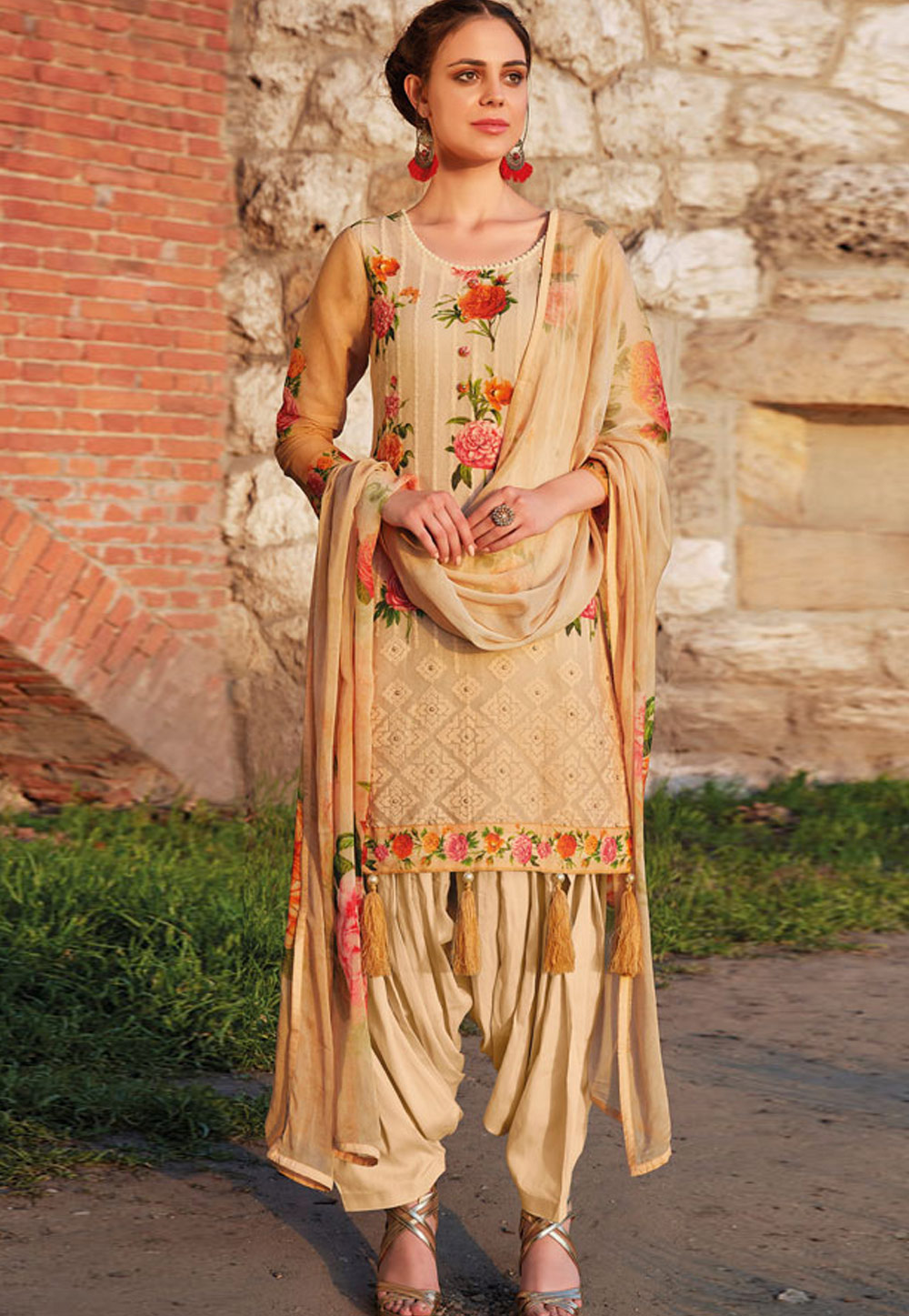 Beige Cotton Punjabi Suit 154859