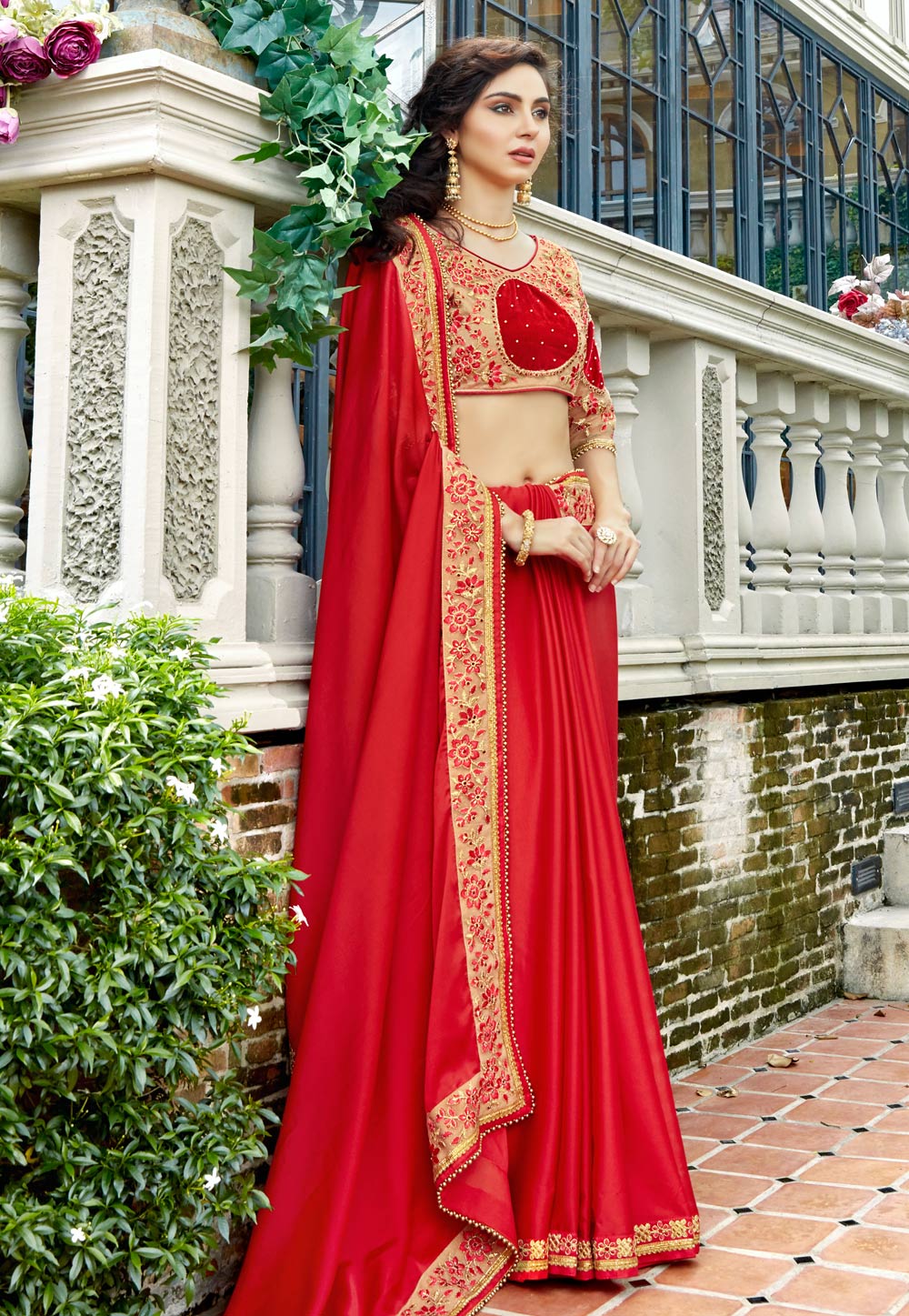 Red Georgette Embroidered Saree With Blouse 165665