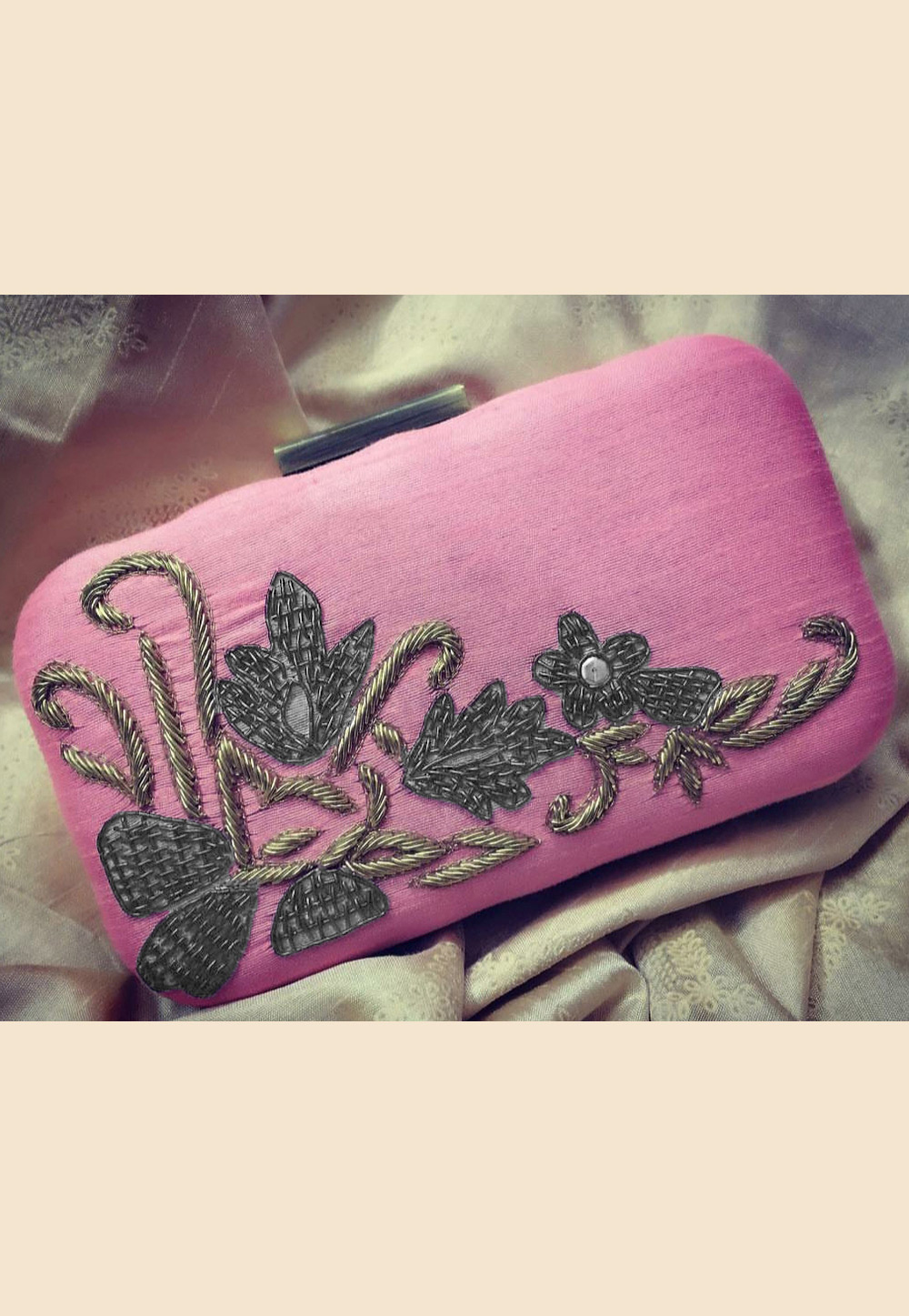 Pink Synthetic Embroidered Clutch 189237