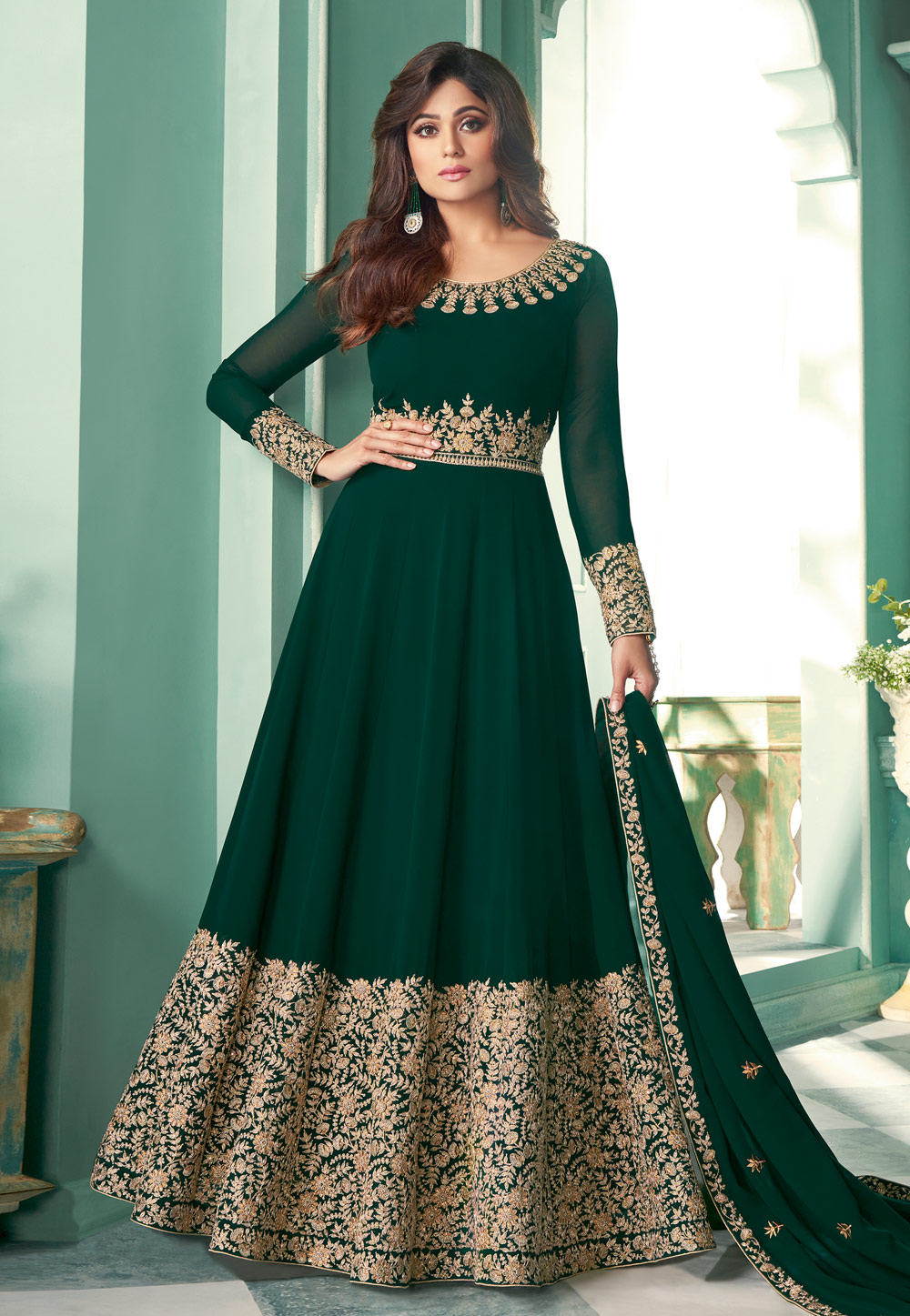 Shamita Shetty Green Georgette Bollywood Anarkali Suit 222162