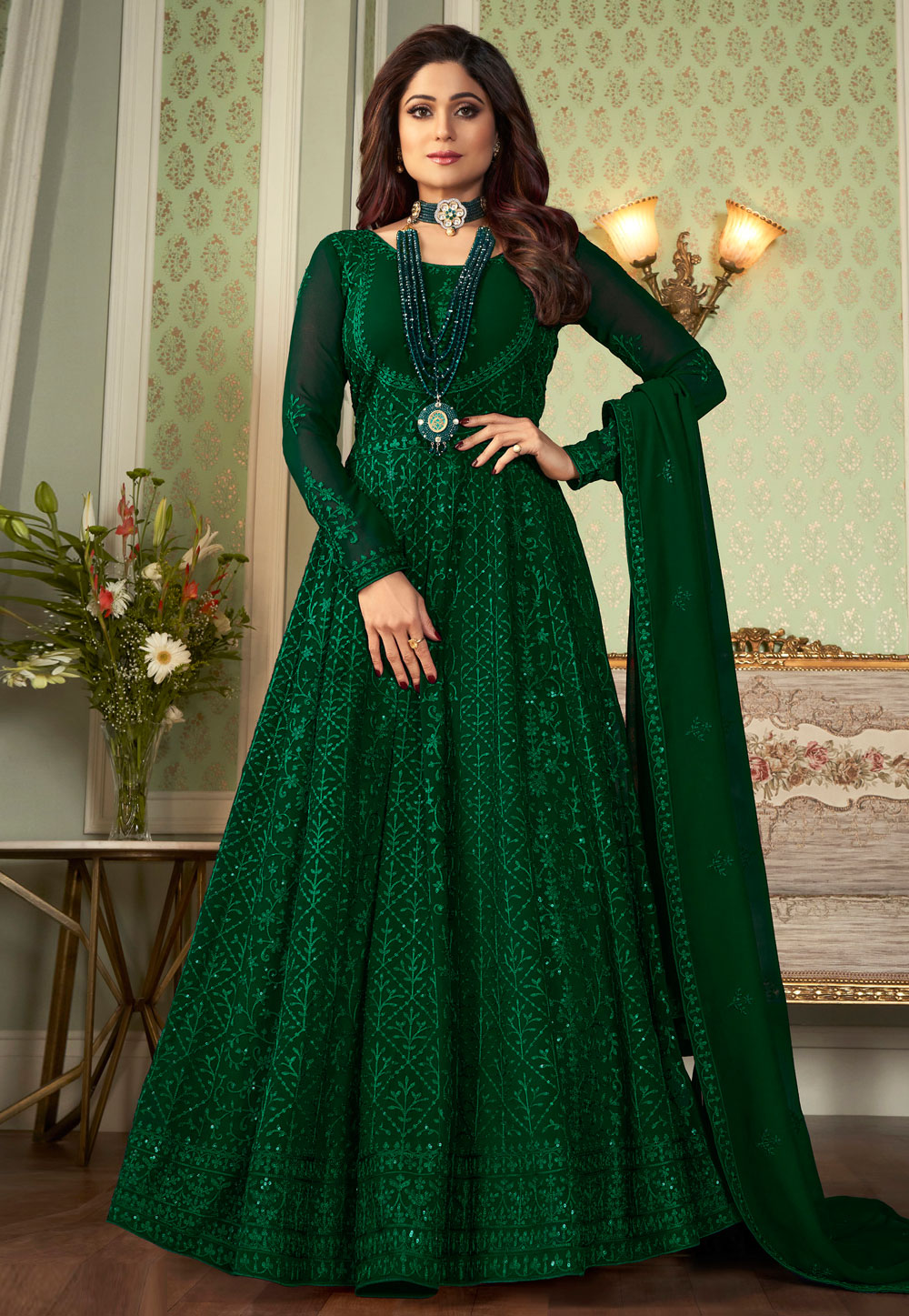 Shamita Shetty Green Faux Georgette Long Anarkali Suit 251641