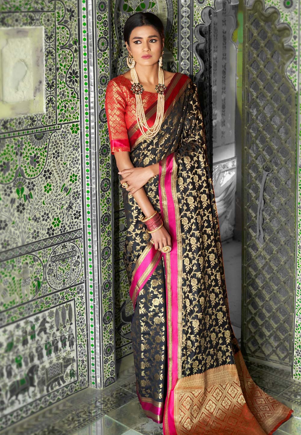 Black Silk Saree With Blouse 164501