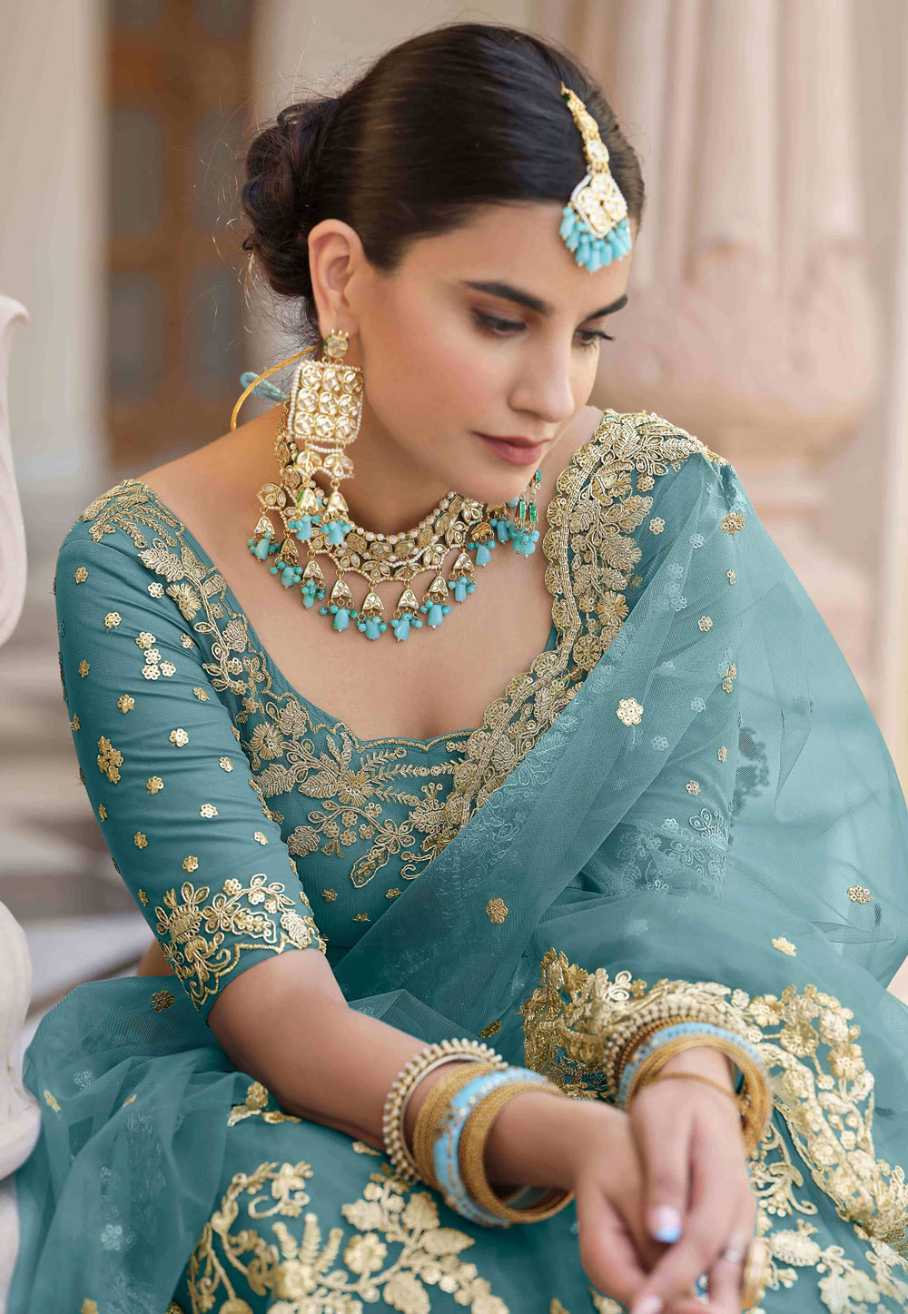 Matching Jewellery For The Blue Saree Because Royalty Matters – Blingvine