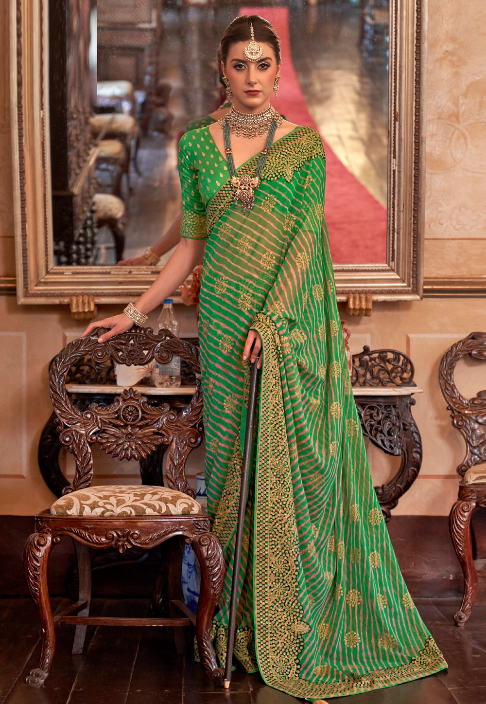 Forest Green Georgette Saree with Lace Work & Printed Silk Blouse|SARV156735