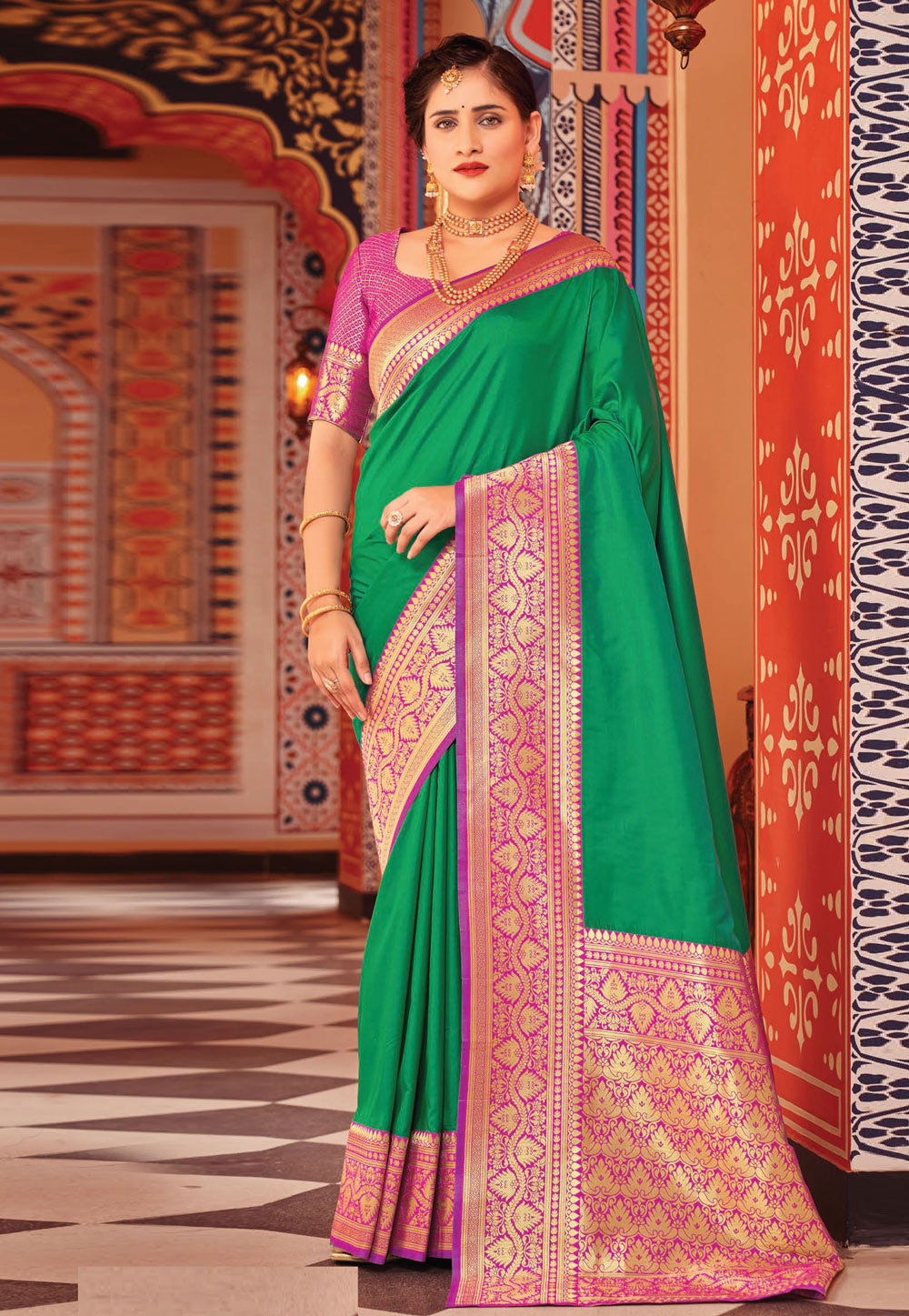 Green Silk Saree With Blouse 271649