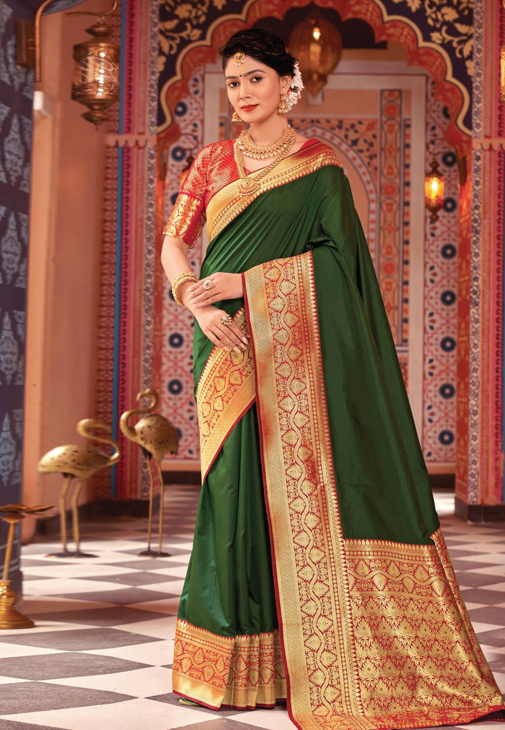Green Silk Saree With Blouse 271652