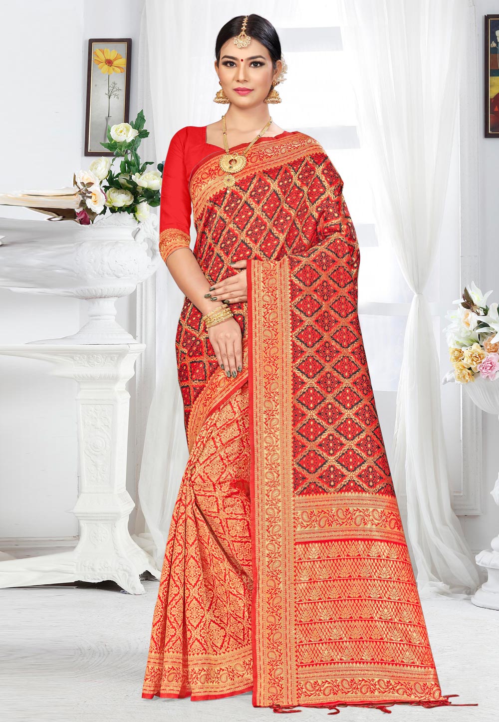 Red Banarasi Silk Saree With Blouse 220076