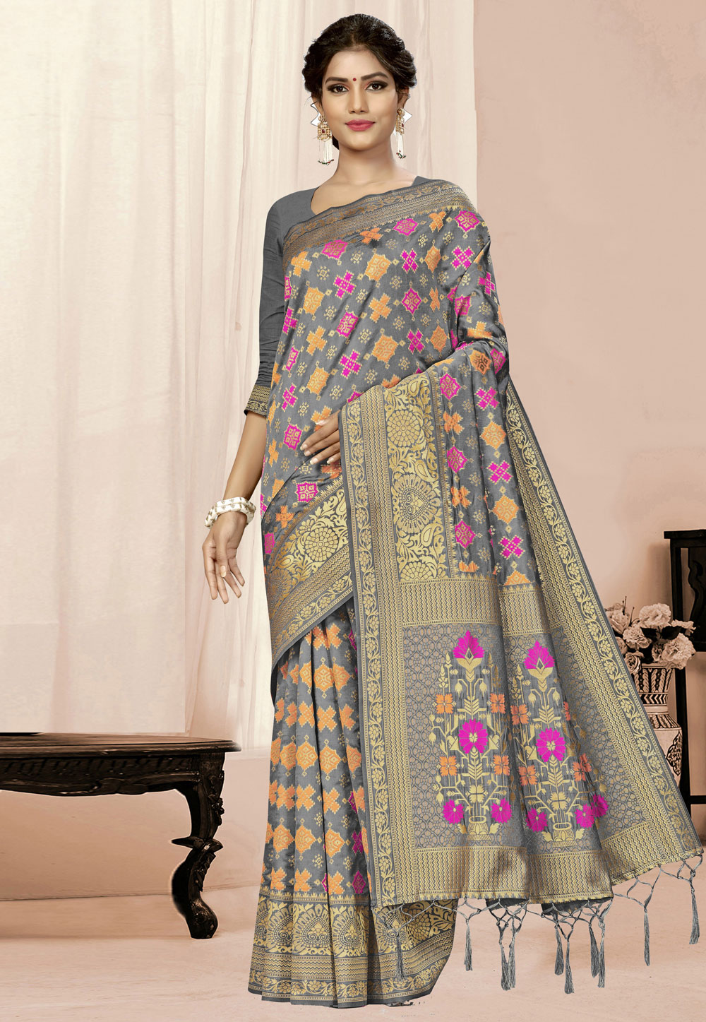 Grey Banarasi Silk Saree With Blouse 220530