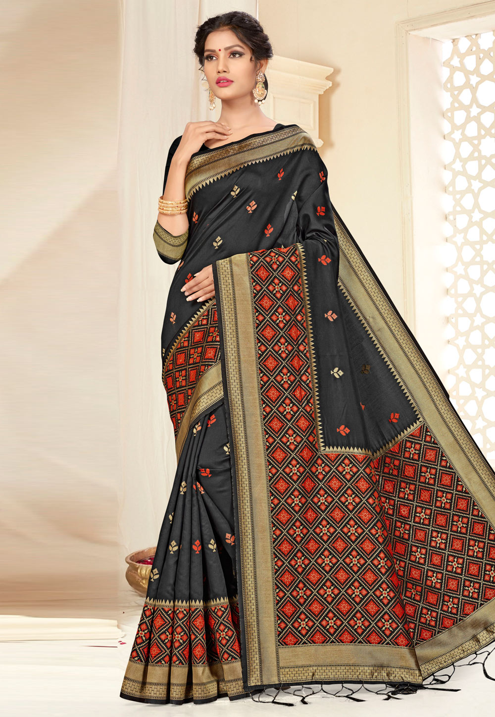 Black Banarasi Silk Saree With Blouse 220539