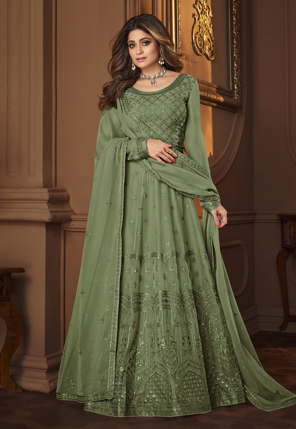 Shamita Shetty Green Faux Georgette Long Anarkali Suit 251639