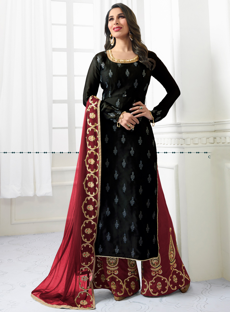 Sophie Choudry Black Satin Palazzo Style Suit 133850