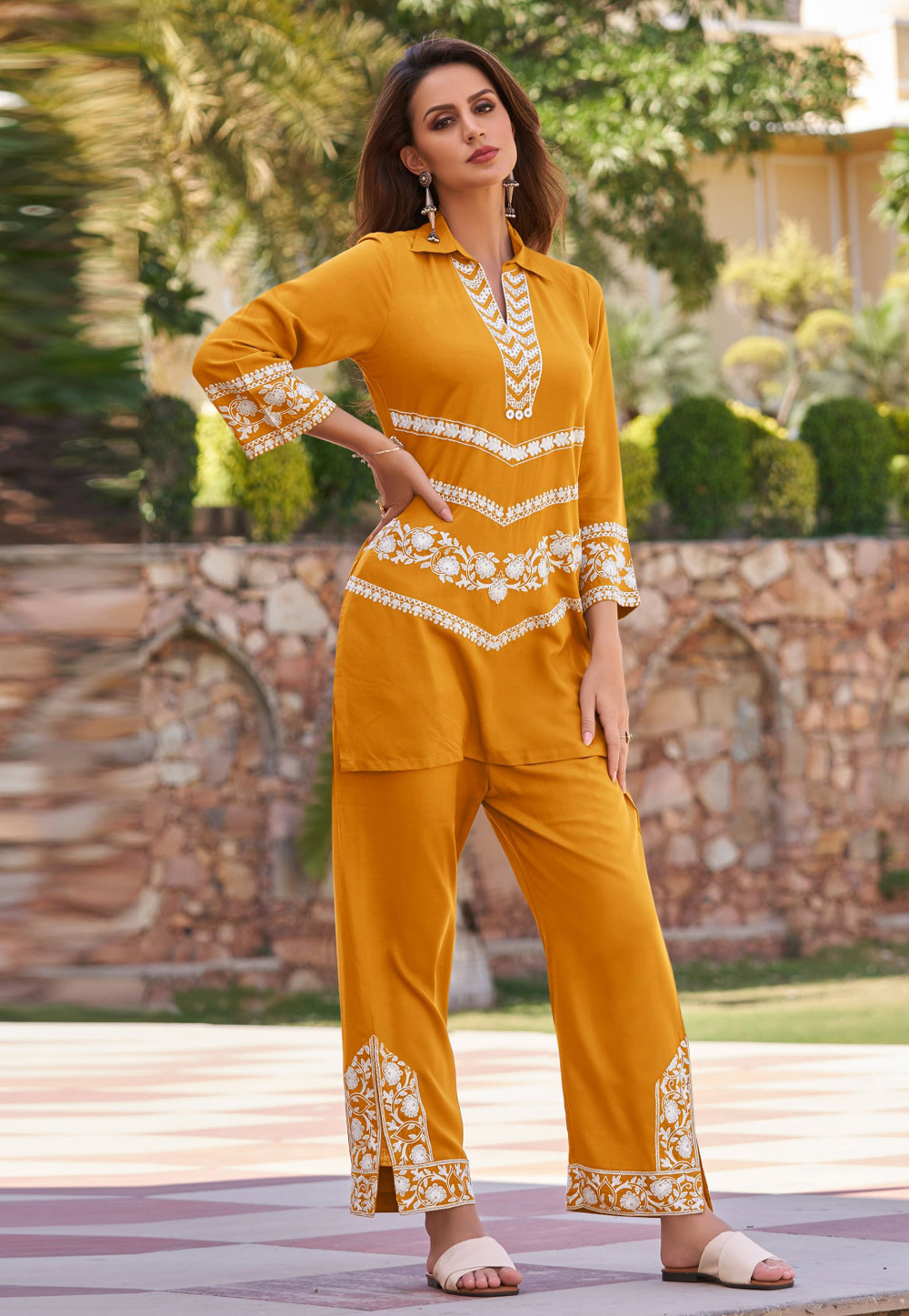 Mustard Rayon Kurta Set With Pant 262522