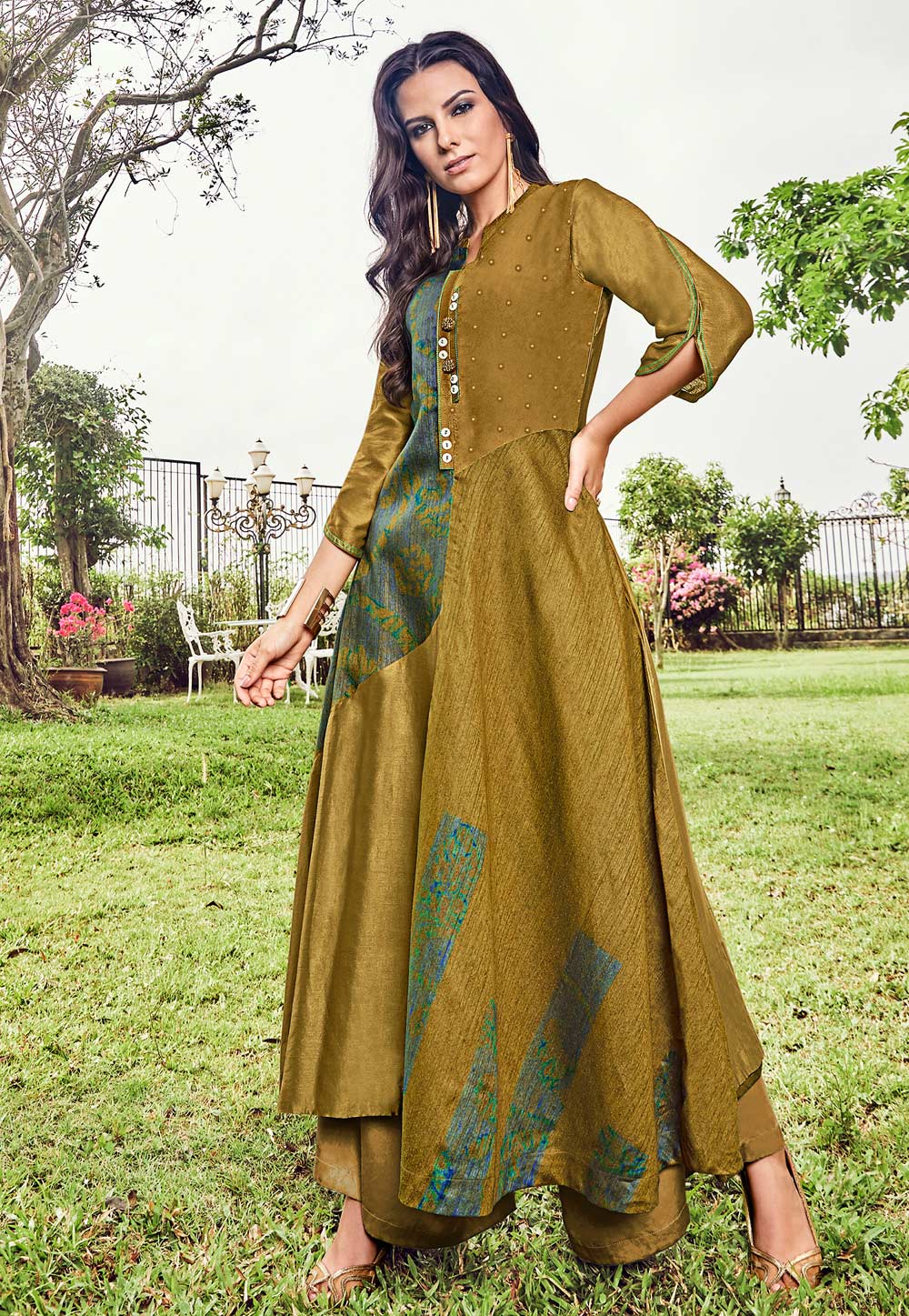 Golden Jacquard Readymade Gown 180576