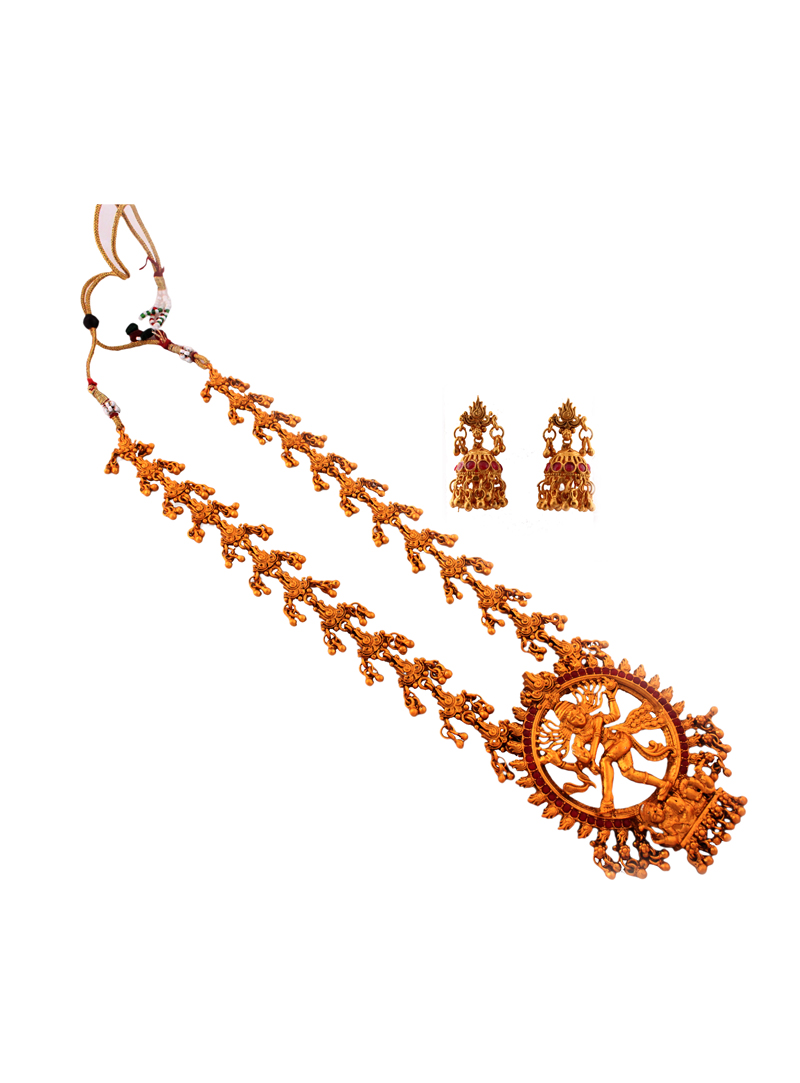 Golden Alloy Natraj Necklace With Earrings 148758