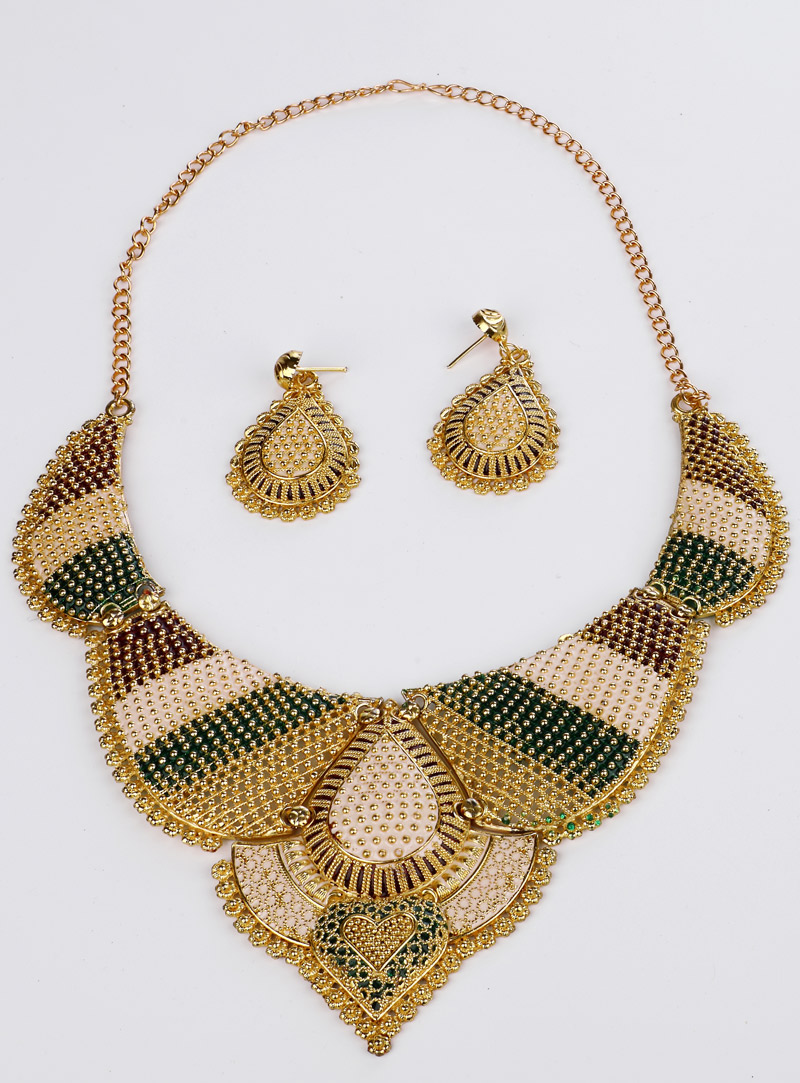 Green Brass Necklace With Earrings 153165