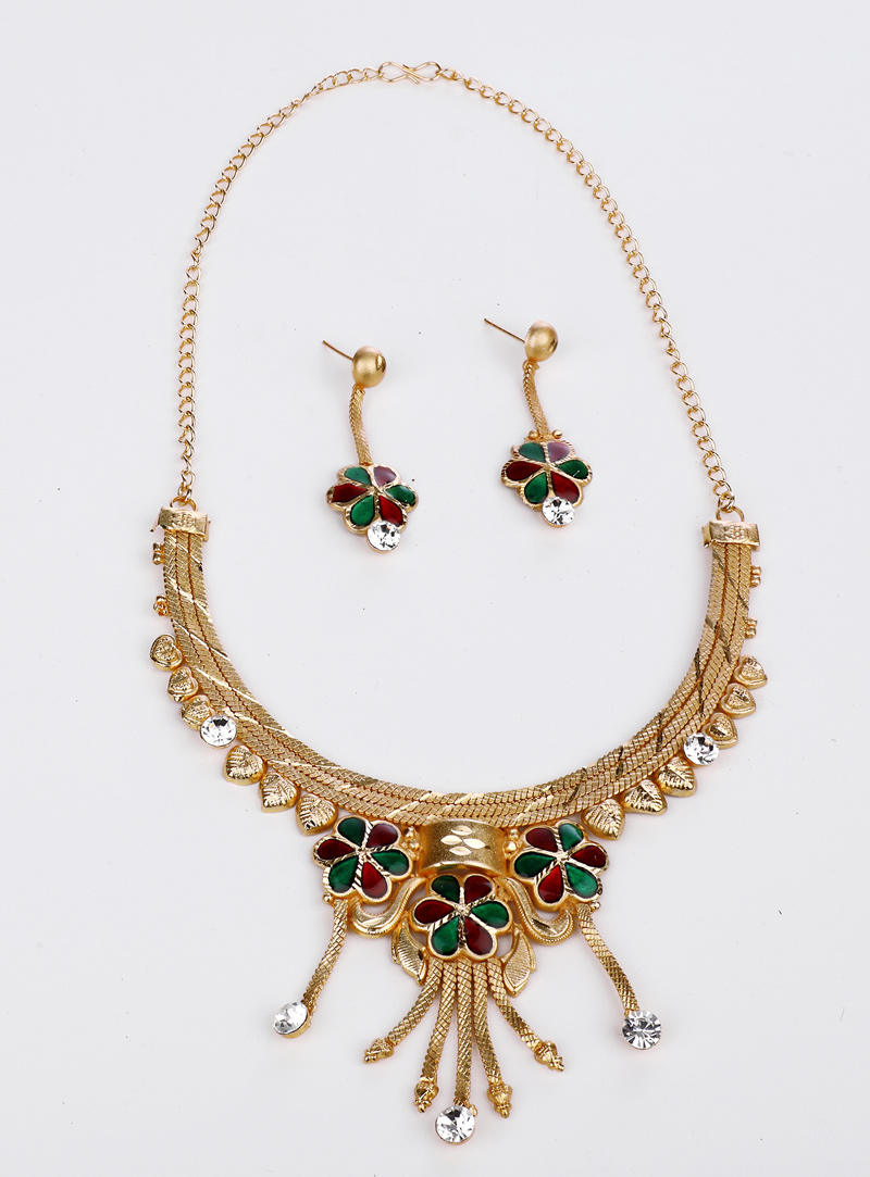 Green Brass Necklace With Earrings 153171