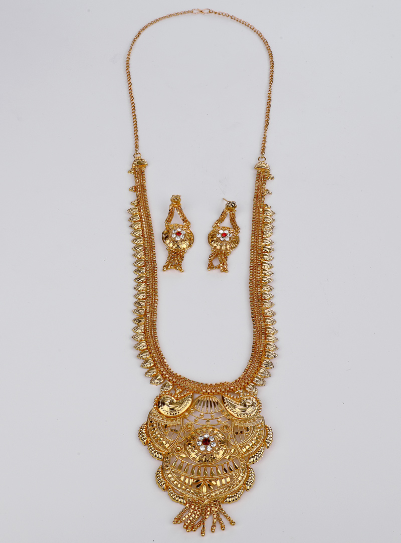 Golden Brass Necklace With Earrings 153177