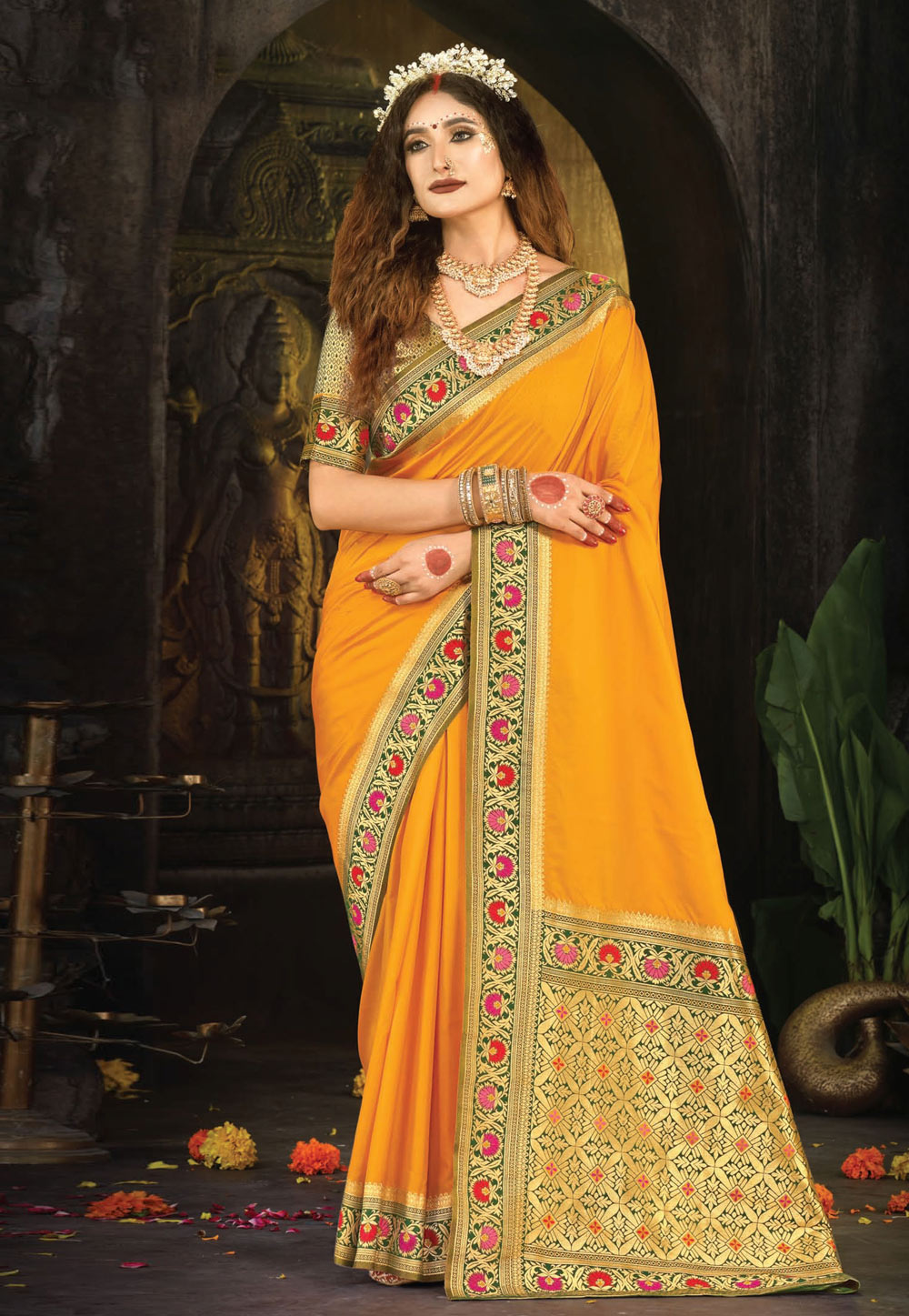 Orange Silk Saree With Blouse 274233