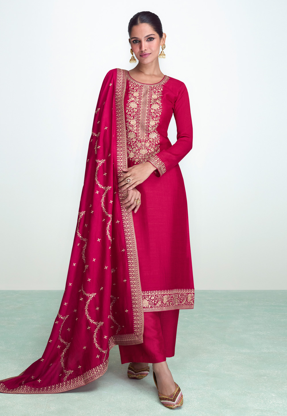Magenta Silk Pakistani Suit 275516