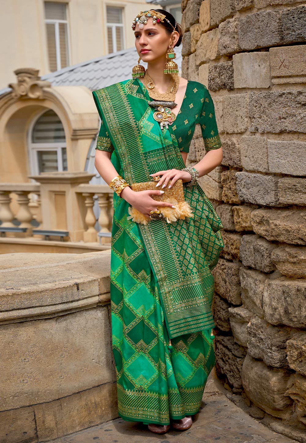 Green Silk Saree With Blouse 271677