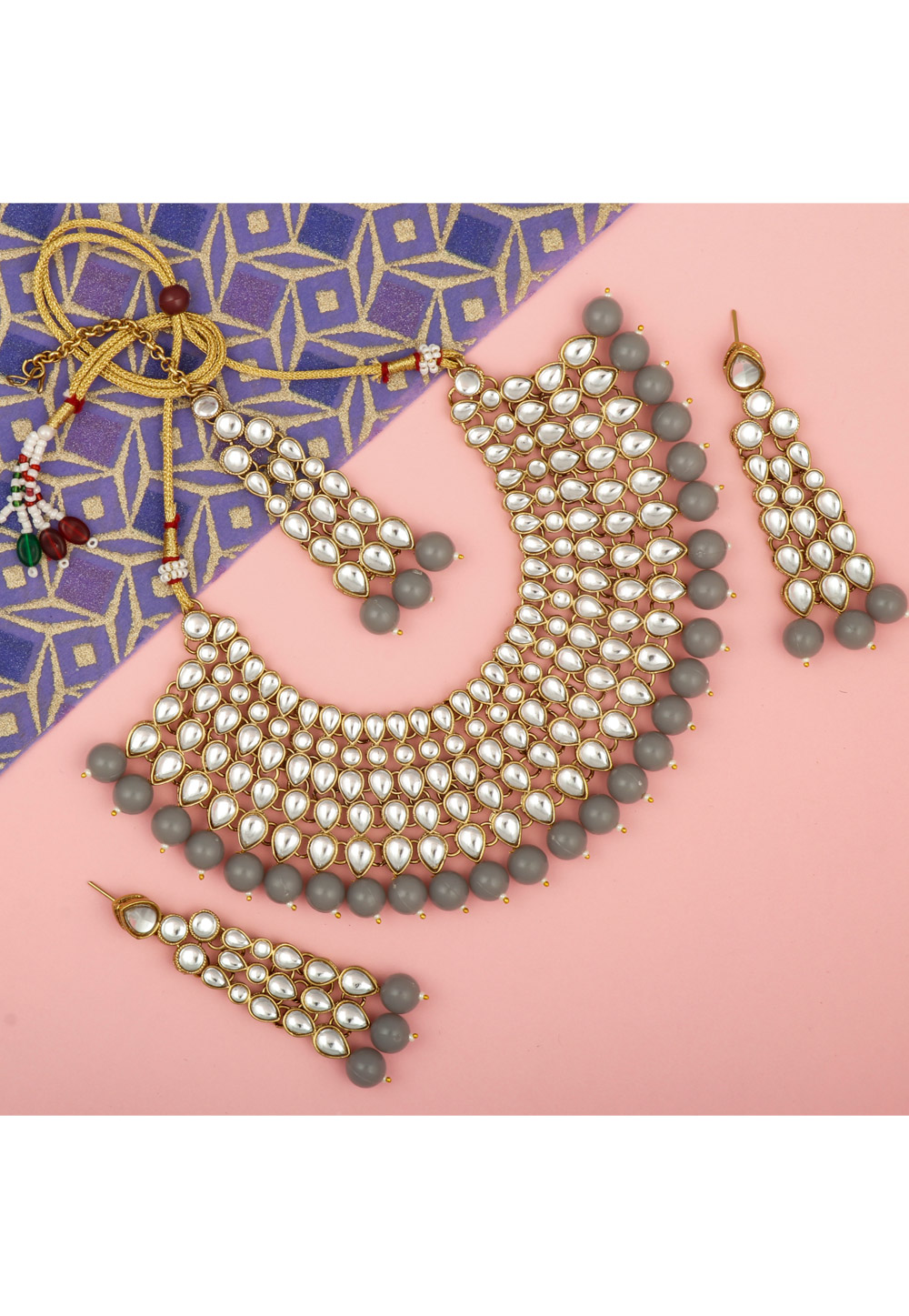 Grey Alloy Necklace Set With Earrings and Maang Tikka 216407