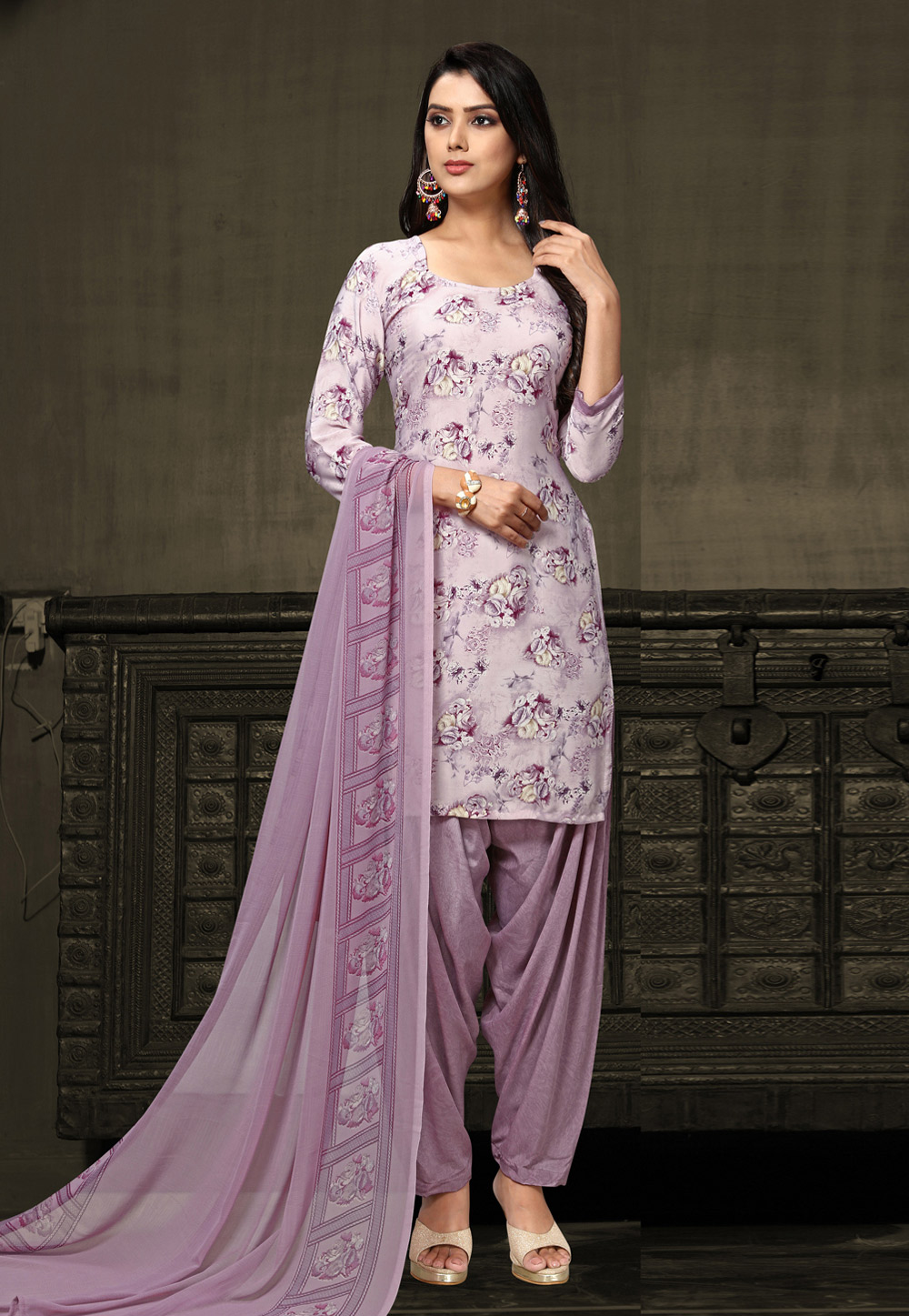 Light Purple Crepe Punjabi Suit 204802