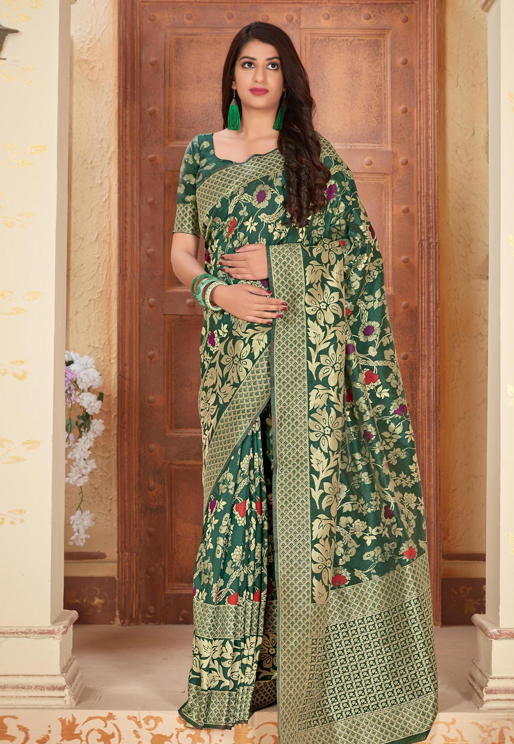 Green Banarasi Silk Saree With Blouse 205041